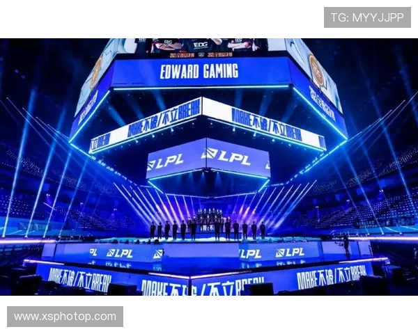 德玛西亚杯激战正酣 LPL战队激烈角逐 争夺年度荣耀之巅